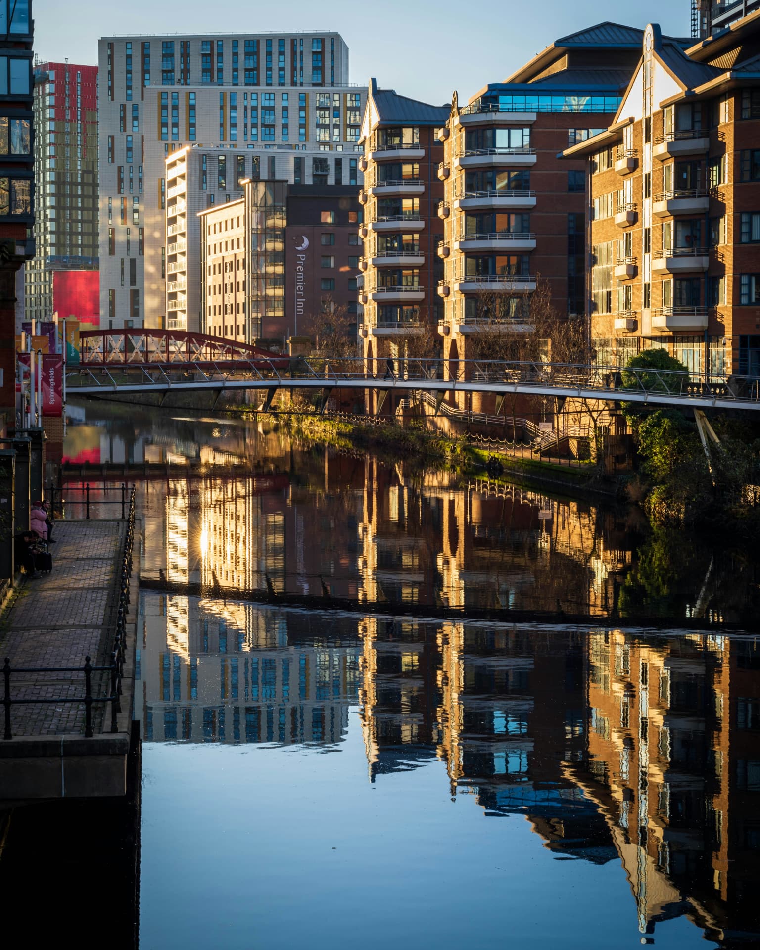 Manchester — local landmark and streetscape