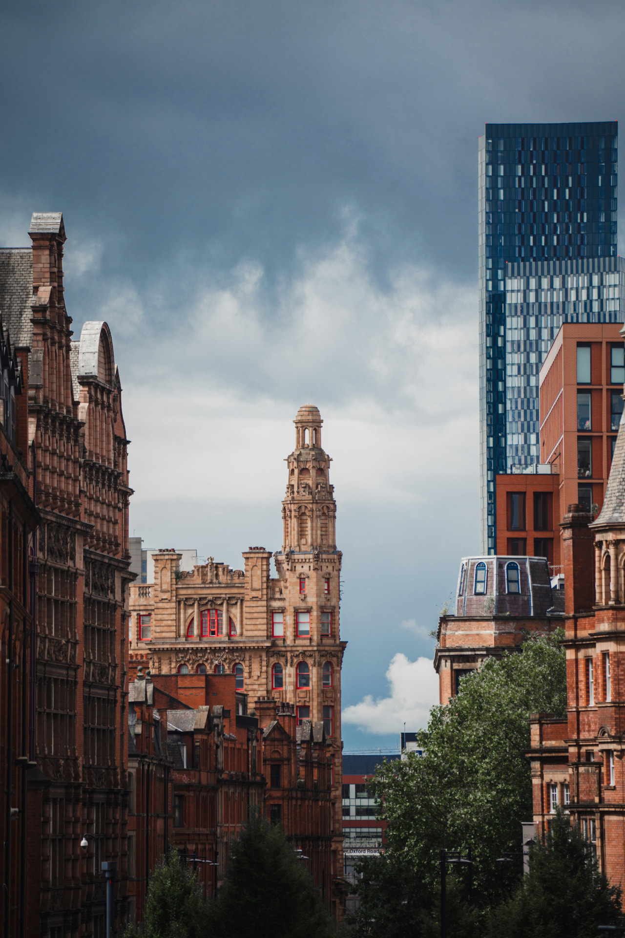 Manchester — local landmark and streetscape